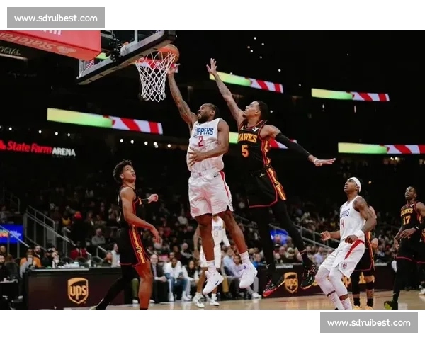 伦纳德 30+10 哈登 13 助 快船逆转开拓者取连胜