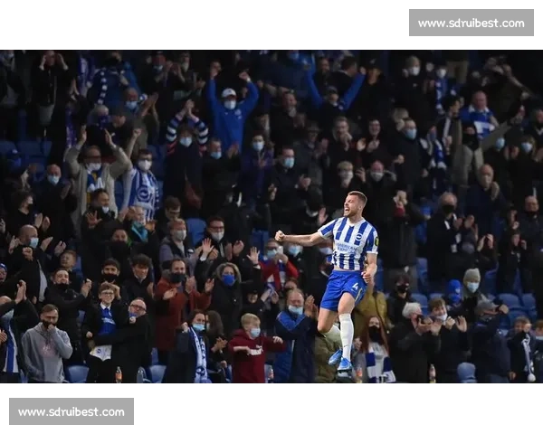 姆伯莫梅开二度锁胜局,当选曼联战布莱顿队内最佳 姆伯莫梅开二度锁胜局,当选曼联战布莱顿队内最佳