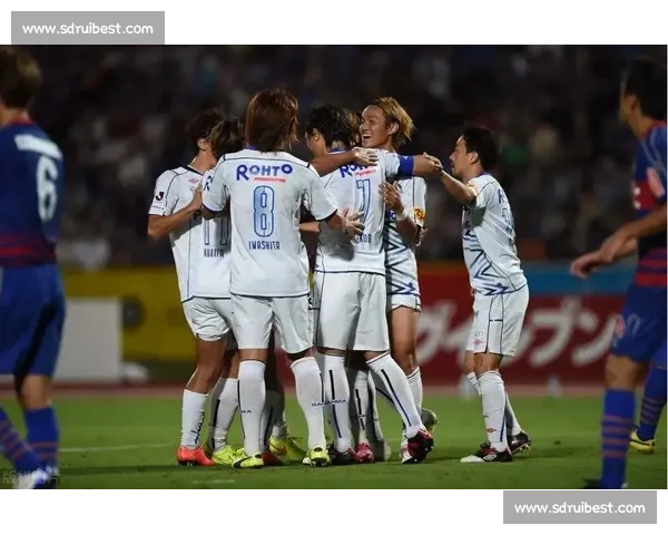 东京绿茵迎战福冈黄峰联赛焦点对决前瞻与走势深度解析 东京绿茵迎战福冈黄峰联赛焦点对决前瞻与走势深度解析